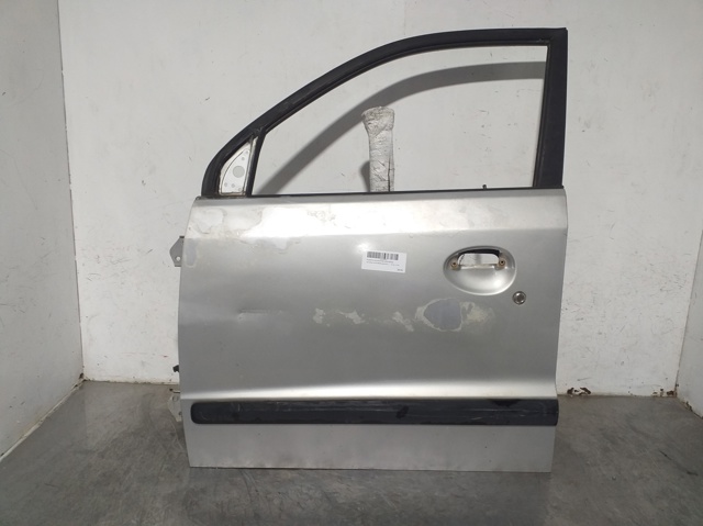 Porta dianteira esquerda 7600302020 Hyundai/Kia