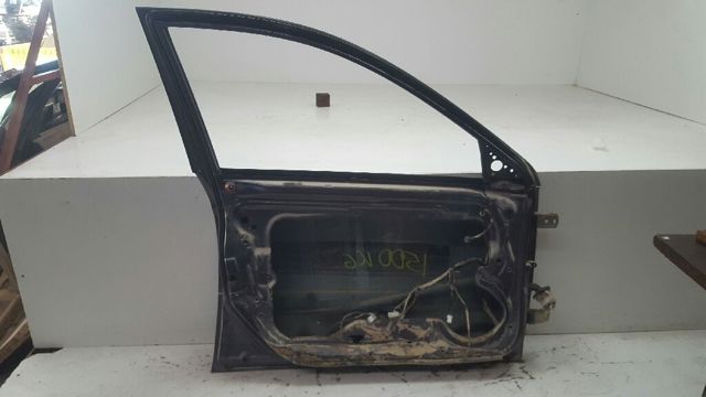 Porta dianteira esquerda KIA Cerato 1 LD