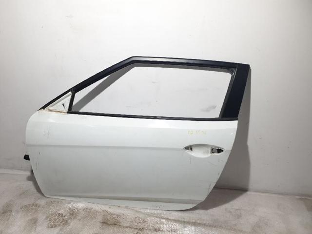 760032V010 HYUNDAI Дверь передняя левая купить в Киев
