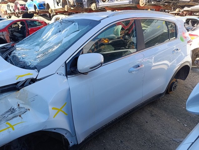 Porta dianteira esquerda KIA Sportage 4 QL