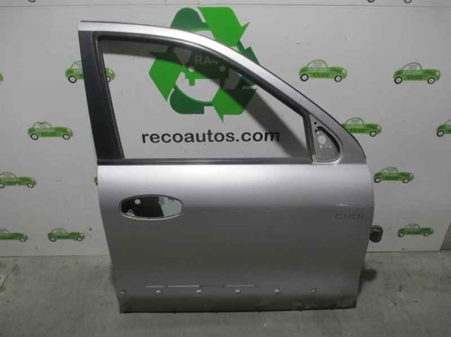 Porta dianteira direita 7600426110 Hyundai/Kia