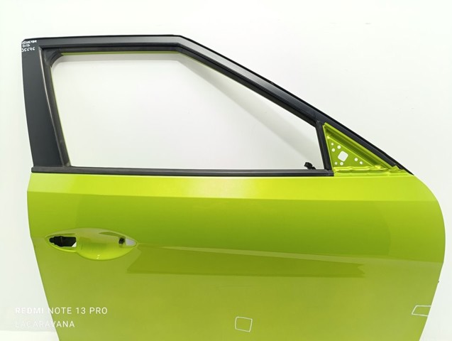 HYUNDAI 760042V010 Дверь передняя правая в наличии Житомир