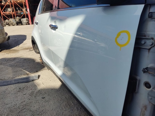 760043W001 HYUNDAI Дверь передняя правая купить в Украина