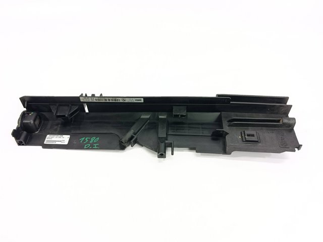 7600536 BMW Левый кронштейн радиатора купить в Киев
