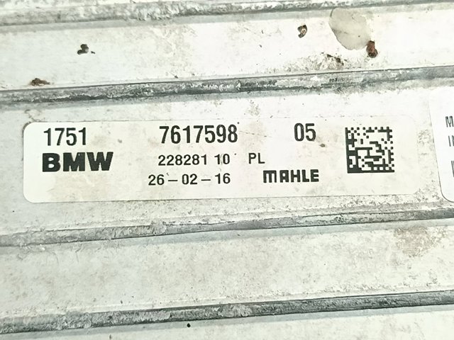 7617598 BMW Радиатор интеркуллера купить в Сумы