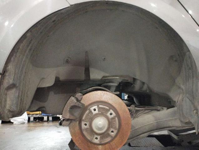 RENAULT 767482298R Подкрылок крыла заднего правый в наличии Кривой Рог