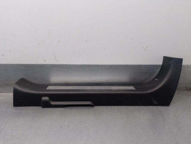 769B51CA0A NISSAN купить в Ужгород