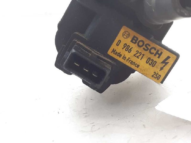 7700100643 RENAULT Катушка зажигания купить в Тернополь
