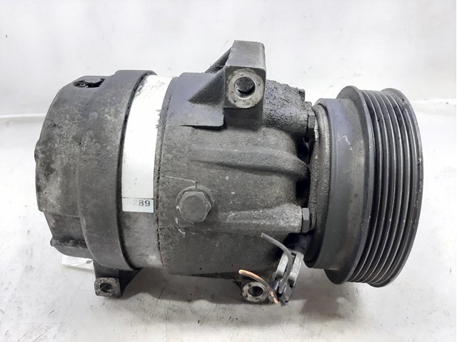 Compressor de ar condicionado para Renault Megane I Classic (LA0/1_) (2001-2003) 1.4 16V (LA0D, LA1H, LA0W, LA10) G / K4J C7 7700103536