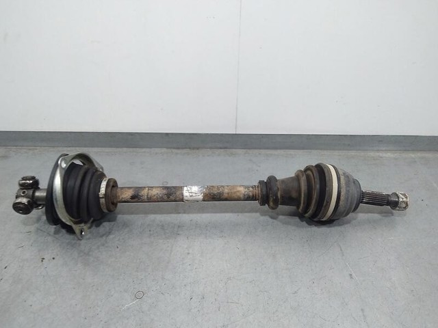 7700110484 RENAULT Левая полуось купить в Чернигов