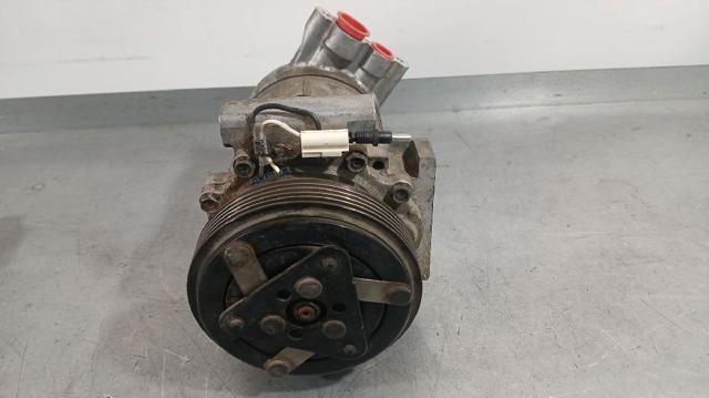 7700111182 RENAULT Компрессор кондиционера купить в Черновцы