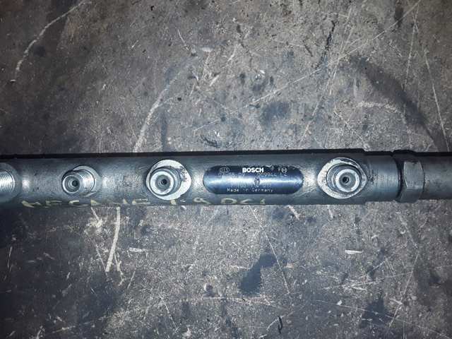 7700114017 RENAULT Распределитель топлива (рампа) купить в Ирпень