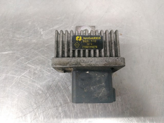 Relê das velas de incandescência 7700115078 RENAULT