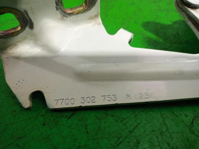 RENAULT 7700302753 Петля капота левая в наличии Украина