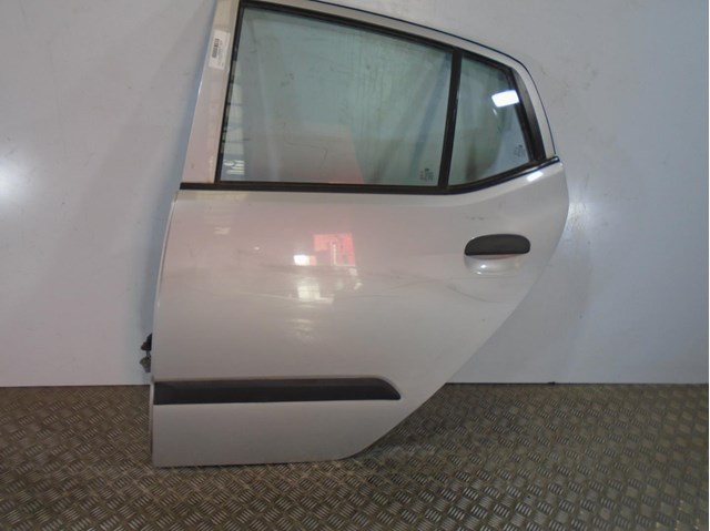 Porta traseira esquerda para Hyundai i10 1.2 G4LA 770030X050
