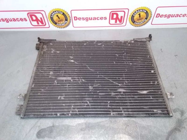 Condensador / radiador de ar condicionado para Renault Trafic II Bus 1.9 DCI 100 (JL0C) F9qu760 7700312901