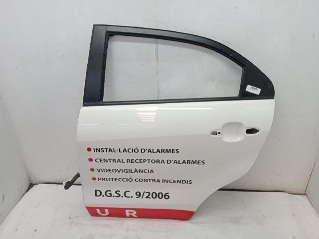 Porta traseira esquerda 770031W210 Hyundai/Kia