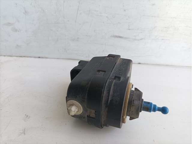 Corretor da luz 7700415343 Renault (RVI)