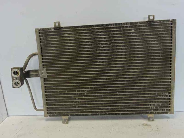 Condensador / radiador de ar condicionado para Renault Megane i Classic 1.6 E (La0F, La0S) K7M702 7700418301