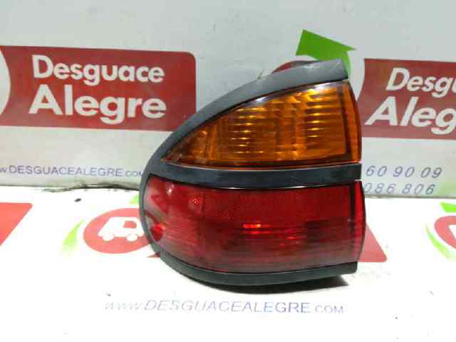 Luz traseira esquerda para Renault Laguna i 1.6 16v (b568, b561) k4m720 7700420122