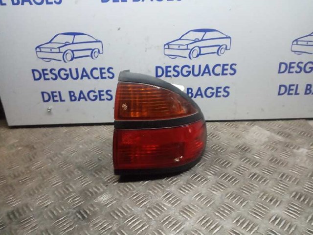 Luz traseira direita para Renault Laguna i 1.9 dti (B56J) d-f9q 7700420123