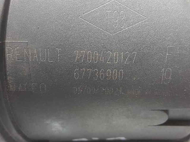 7700420127 RENAULT Фара противотуманная правая купить в Кривой Рог