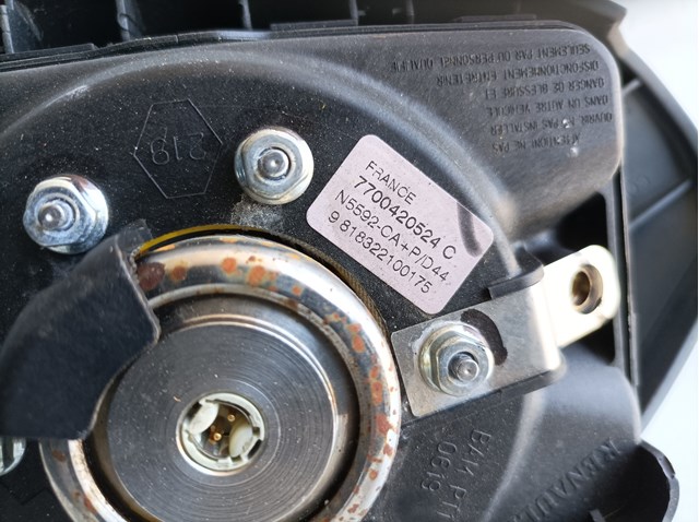 RENAULT 7700420524C Подушка безопасности (AIRBAG) водительская в наличии Ровно