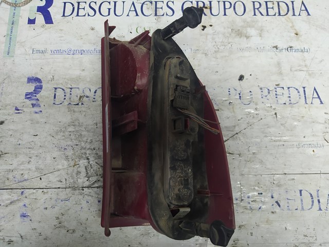 RENAULT 7700423081 Фонарь задний левый в наличии Черновцы