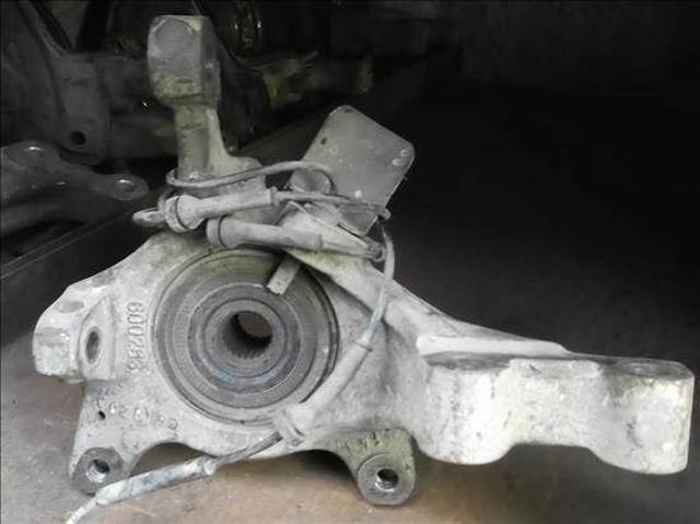 7700428004 RENAULT Цапфа передняя левая купить в Ровно