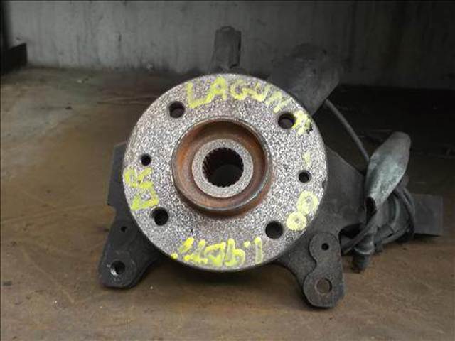 RENAULT 7700428005 Цапфа передняя правая в наличии Каменское