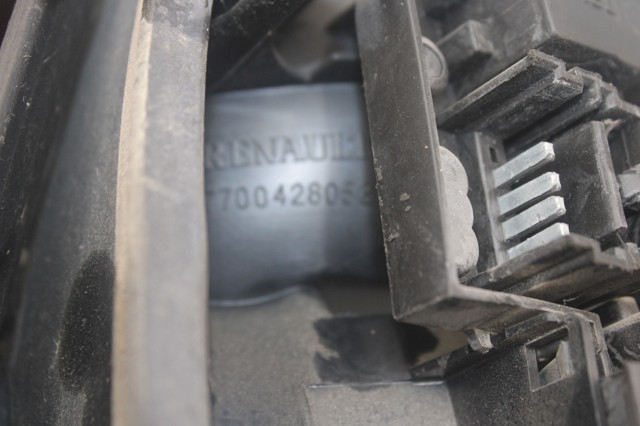 RENAULT 7700428058 Фонарь задний левый внешний в наличии Сумы