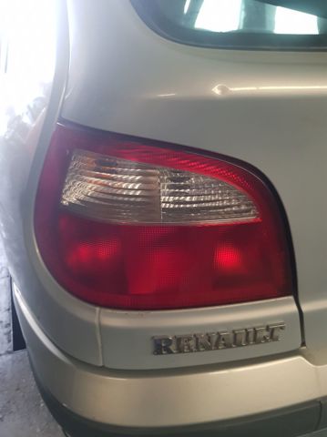 7700428320 RENAULT Фонарь задний левый купить в Черновцы