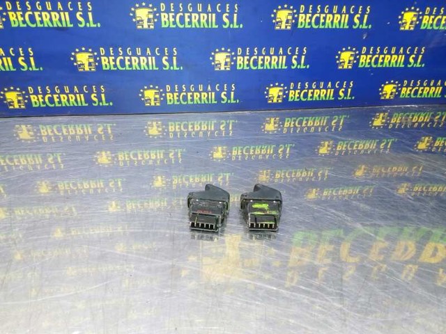 RENAULT 7700429998 Кнопка включения мотора стеклоподъемника передняя левая в наличии Ужгород