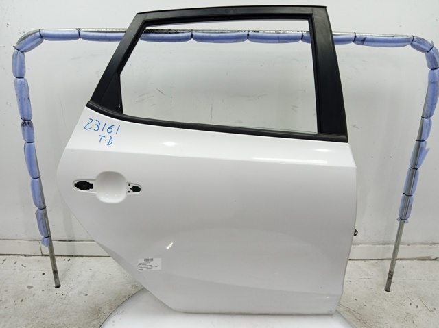 Porta traseira direita 770042R010 Hyundai/Kia