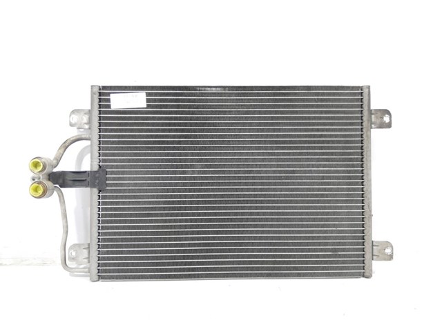 Condensador / radiador  aire acondicionado para renault megane i 1.4 e (ba0e, ba0v) e7j764 7700432392