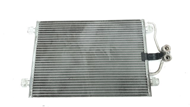 Condensador / radiador de ar condicionado para Renault Megane I 1.9 d eco (ba0a, ba0u, ba0r) f8q622 7700432392