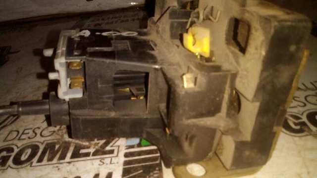 Fecho da porta dianteira esquerda Renault Scenic 1 JA0, JA1, FA0