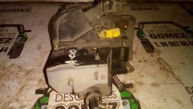 Fecho da porta dianteira esquerda Renault Scenic 1 JA0, JA1, FA0