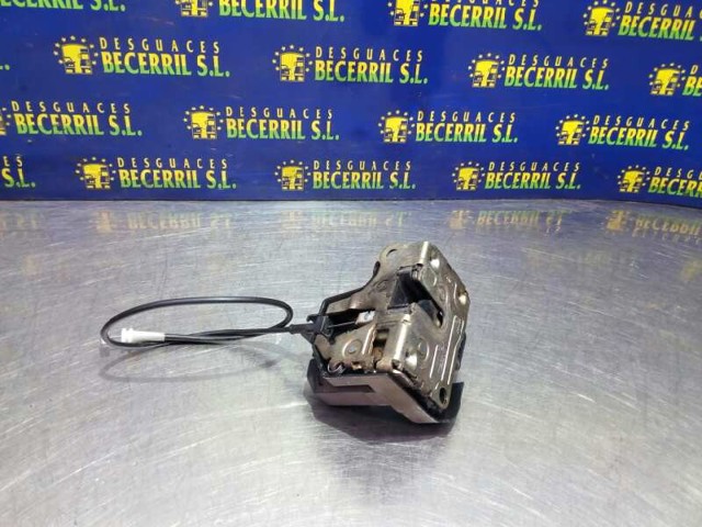 Fecho da porta dianteira esquerda Renault Scenic 1 JA0, JA1, FA0