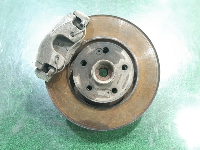 7700437031 RENAULT Цапфа передняя левая купить в Николаев