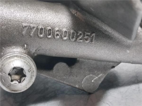 VOLVO 7700600251 Насос масляный в наличии Киев