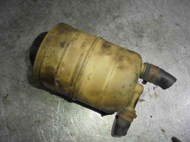 7700782884 Renault (RVI)