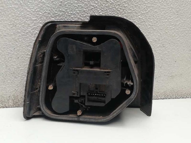 7700783994 RENAULT Фонарь задний правый купить в Житомир