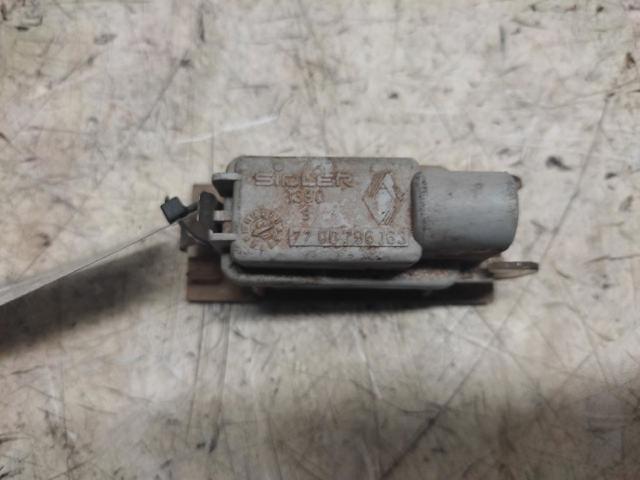 RENAULT 7700796163 Фонарь подсветки заднего номерного знака в наличии Запорожье