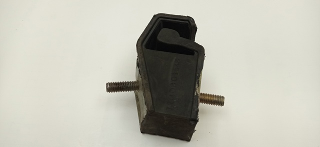 7700801543 RENAULT Подушка (опора) двигателя левая передняя купить в Каменское
