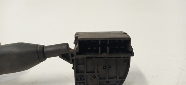 RENAULT 7700803541 Переключатель подрулевой правый в наличии Ровно