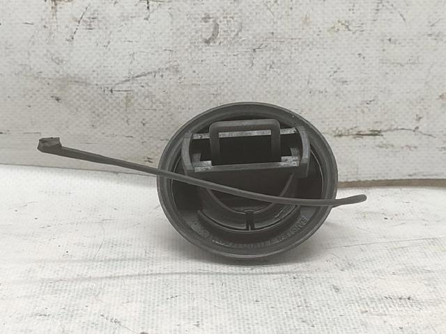 Tampa (tampão) do tanque de combustível Renault Clio 5 B7