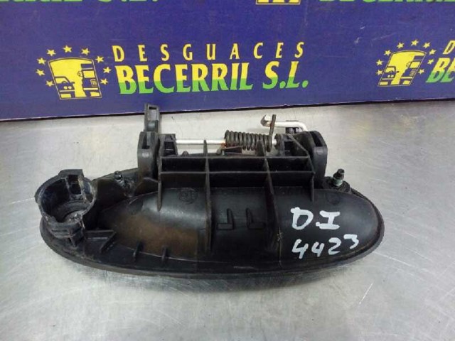 RENAULT 7700821373 Ручка двери передней наружная левая в наличии Кривой Рог