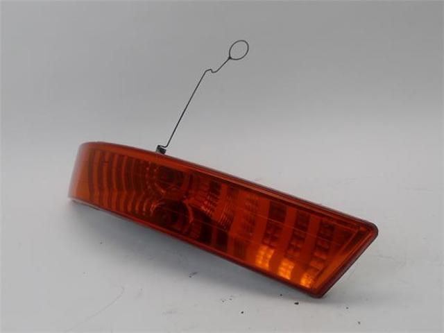 7700822136 RENAULT Повторитель поворота на крыле купить в Павлоград