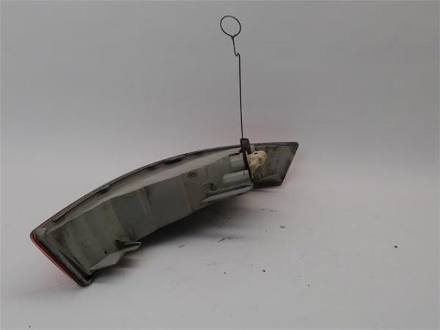 RENAULT 7700822136 Повторитель поворота на крыле в наличии Каменское